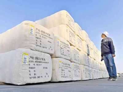 中国轻纺城国际面料采购中心打造“地摊经济”PLUS版