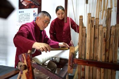 再次“出圈”！北京冬奥会运动员获奖证书由双林绫绢裱封